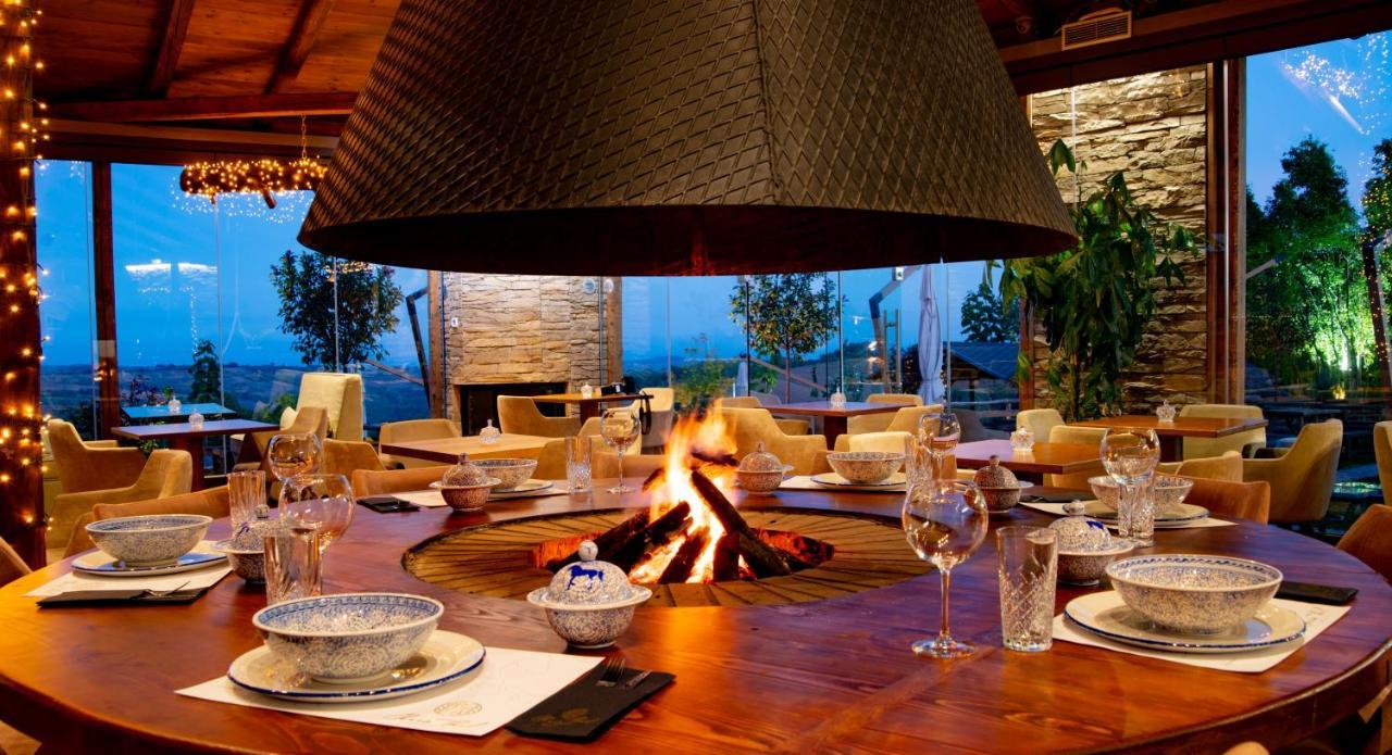 3 Hills Boutique - The Ranch Experience Hotel Trilofos Buitenkant foto