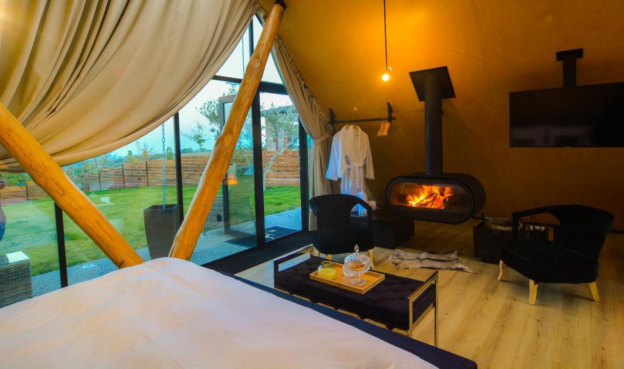 3 Hills Boutique - The Ranch Experience Hotel Trilofos Buitenkant foto