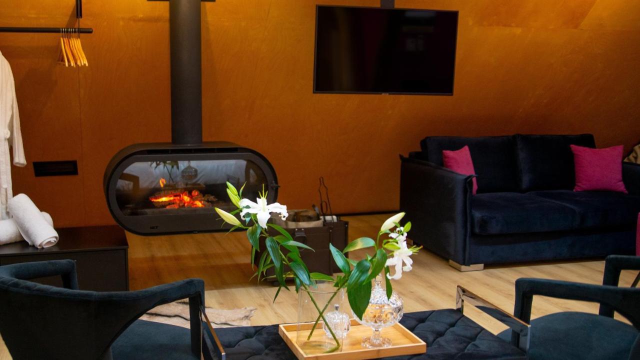 3 Hills Boutique - The Ranch Experience Hotel Trilofos Buitenkant foto